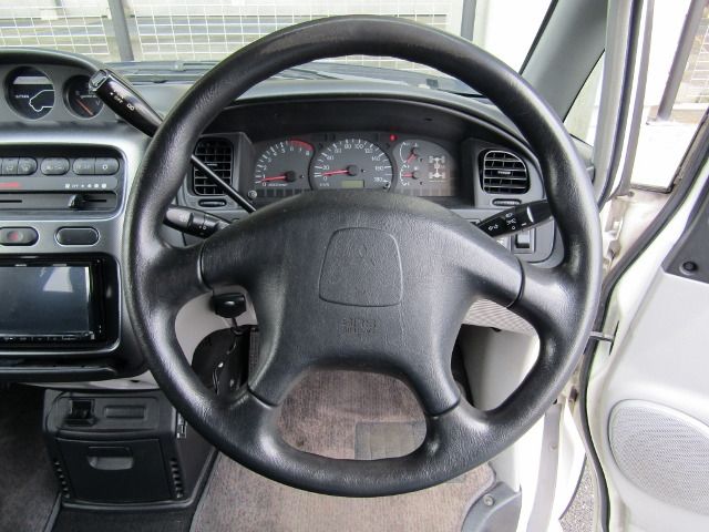 Mitsubishi DELICA 2002-03 2577-16