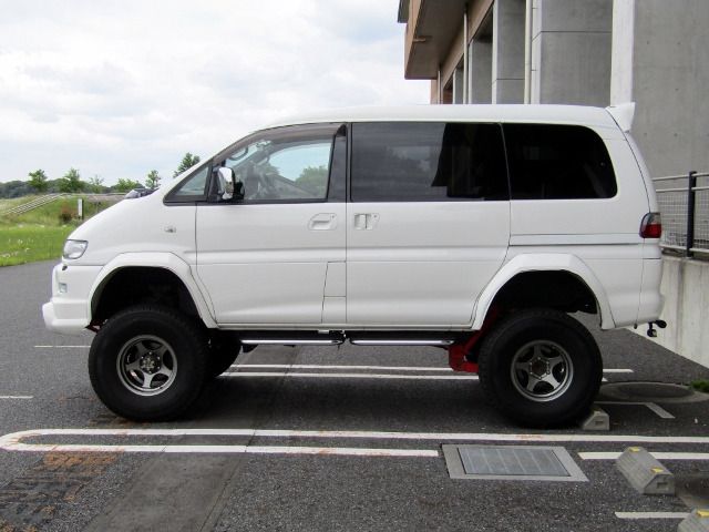 Mitsubishi DELICA 2002-03 2577-7