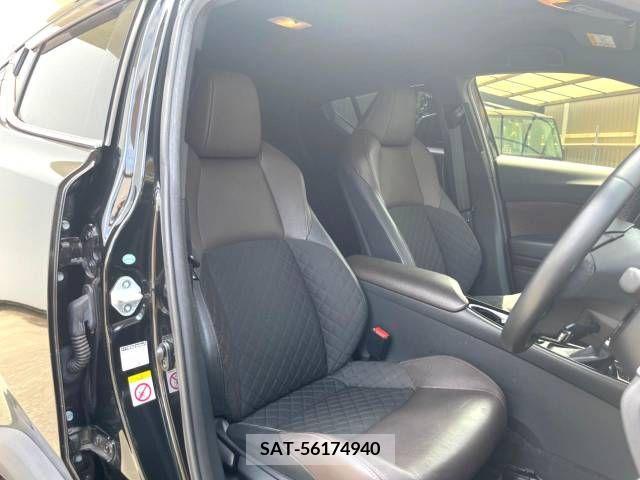 Toyota C-HR 2017-05 322988-11