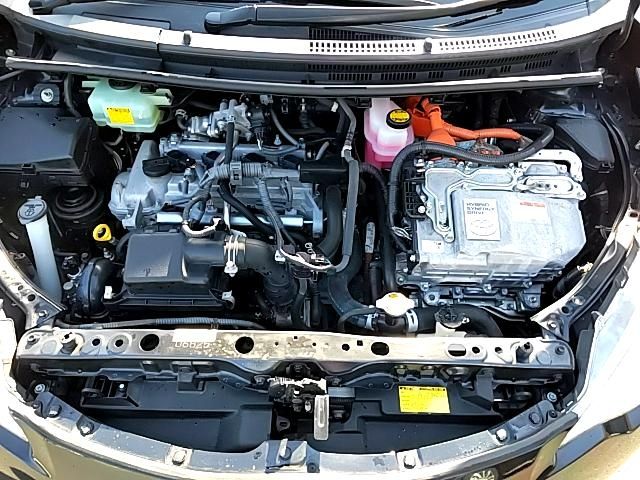 Toyota AQUA 2012-07 3927-11