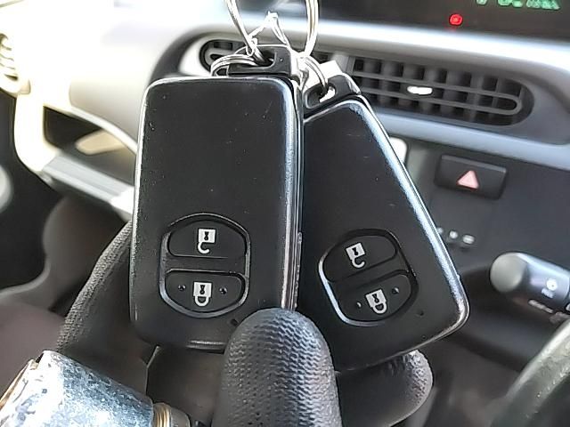 Toyota AQUA 2012-07 3927-14