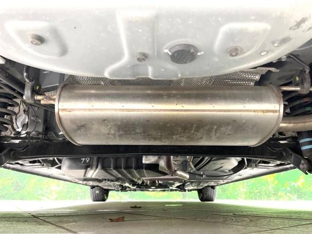 Toyota SIENTA 2023-06 26868-19