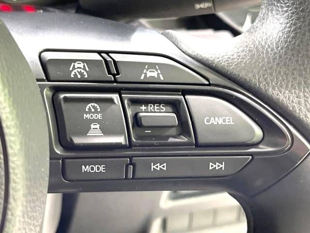 Toyota SIENTA 2023-06 26868-6