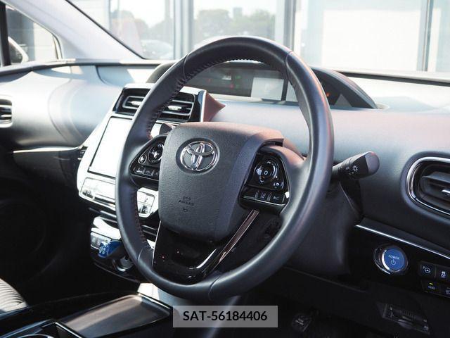 Toyota PRIUS 2019-05 393309-1
