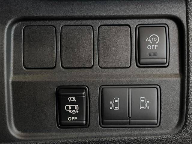 Nissan SERENA 2018-09 191846-4