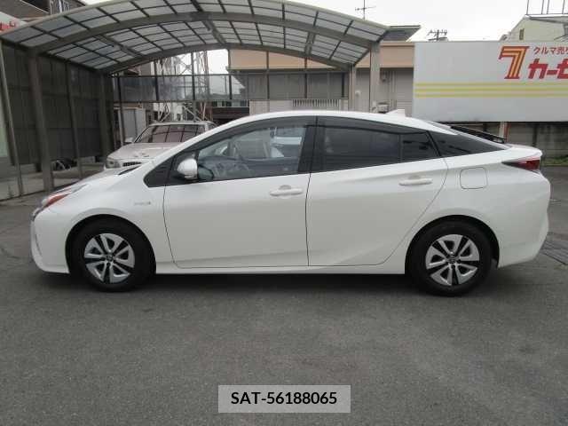 Toyota PRIUS 2016-07 322374-9