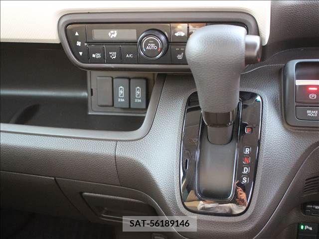 Honda N BOX 2022-02 278795-26