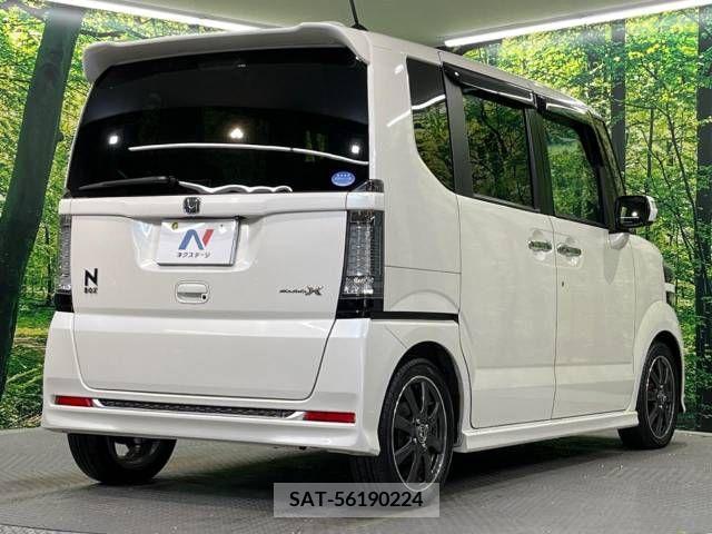 Honda N BOX 2016-04 306833-17