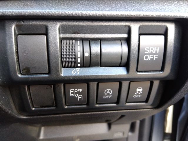 Subaru IMPREZA 2018-08 21131-17