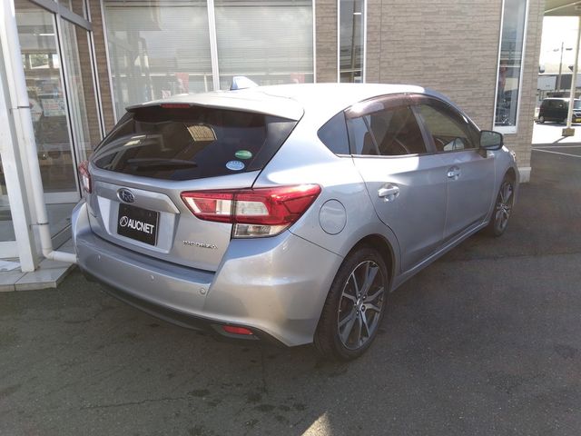 Subaru IMPREZA 2018-08 21131-1