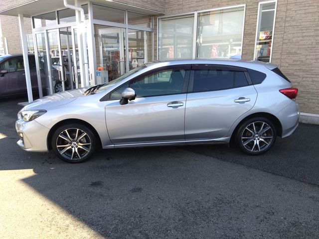 Subaru IMPREZA 2018-08 21131-3