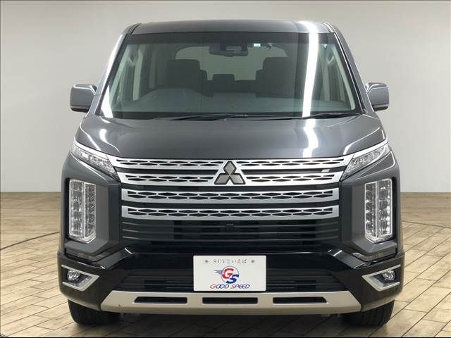 Mitsubishi DELICA D5 2019-05 25327-11