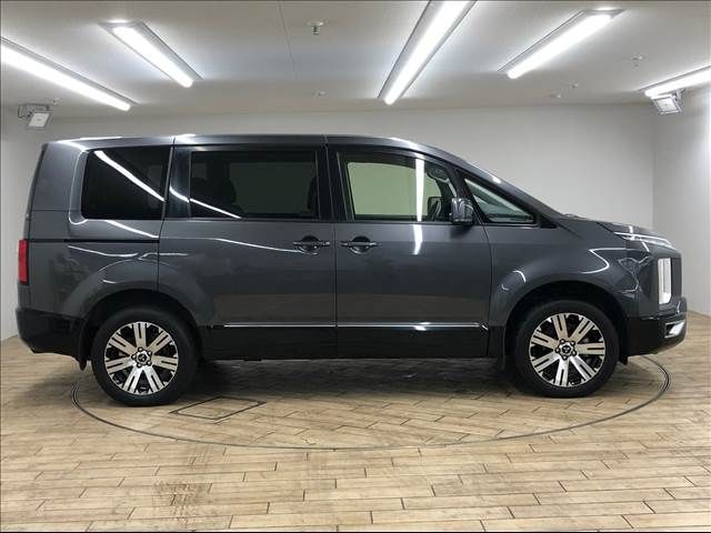 Mitsubishi DELICA D5 2019-05 25327-14