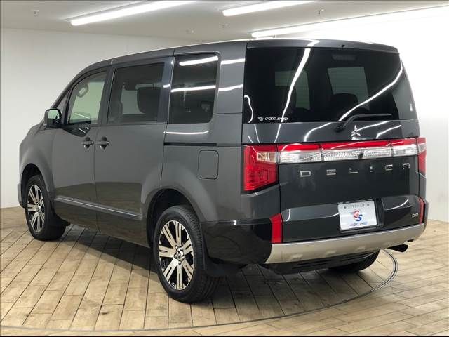 Mitsubishi DELICA D5 2019-05 25327-16