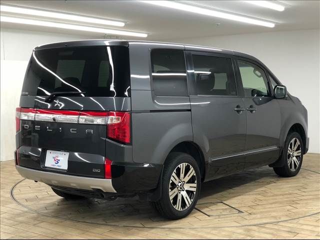 Mitsubishi DELICA D5 2019-05 25327-15