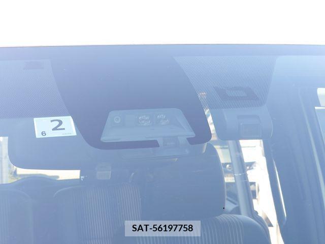 Toyota NOAH 2019-02 203015-3