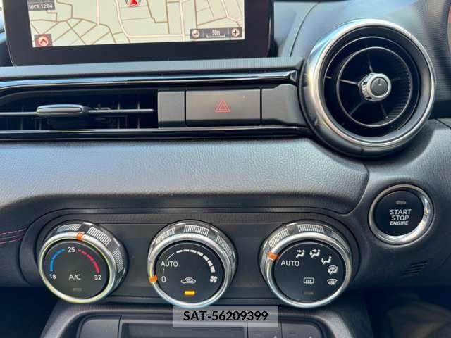 Mazda ROADSTER 2018-02 208982-8
