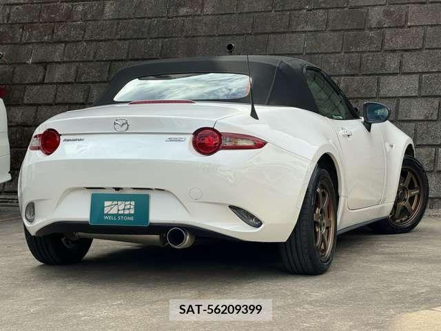 Mazda ROADSTER 2018-02 208982-1
