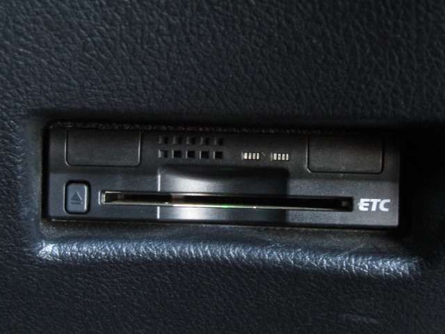 Toyota SIENTA 2016-07 13365-11