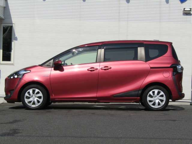 Toyota SIENTA 2016-07 13365-3