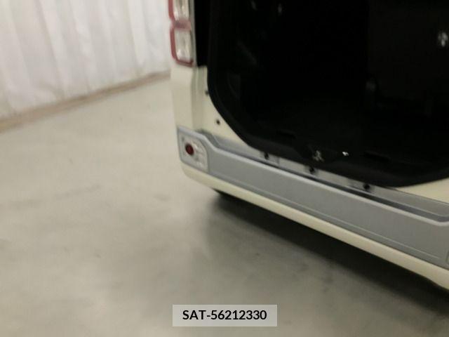 Toyota Pixis Mega 2015-07 347101-18