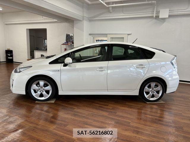 Toyota PRIUS 2009-08 255690-3