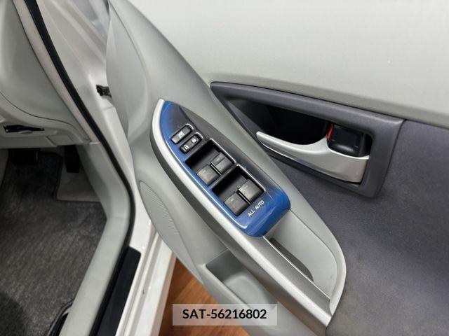 Toyota PRIUS 2009-08 255690-17