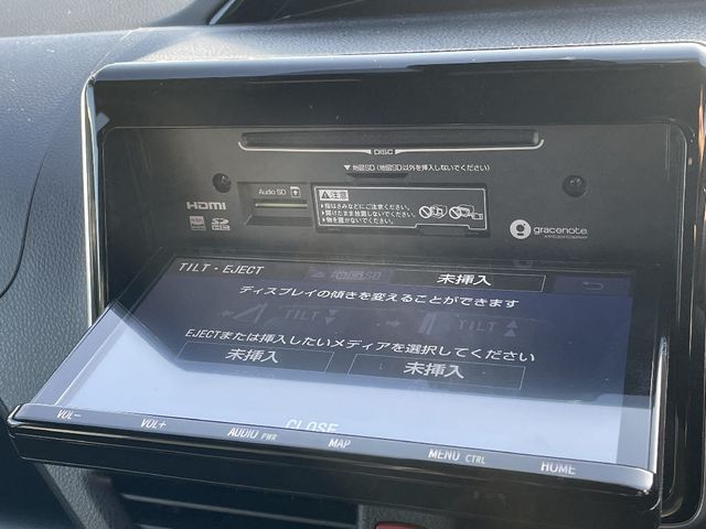Toyota NOAH 2020-11 181804-13