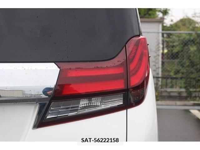 Toyota ALPHARD 2015-06 280331-12