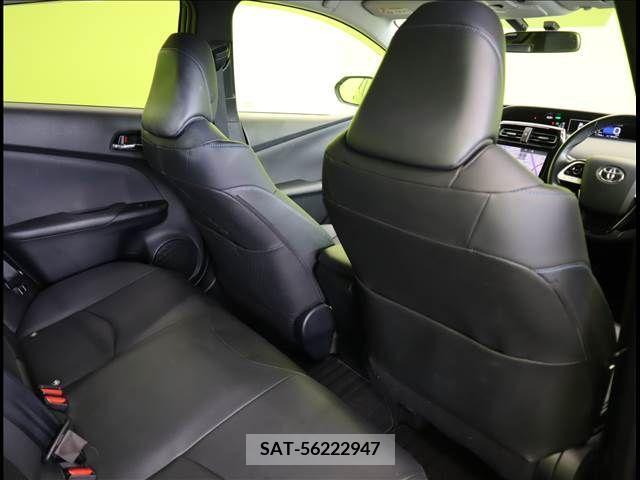 Toyota PRIUS 2016-01 322249-19