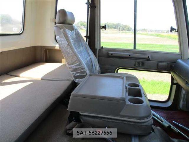 Hino SUPER DOLPHIN 1989-03 200408-8