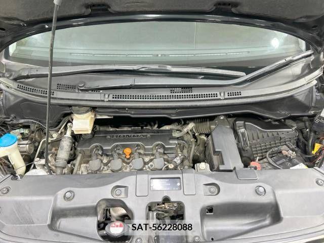 Honda e 2013-02 376052-19