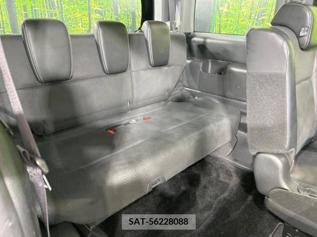 Honda e 2013-02 376052-10