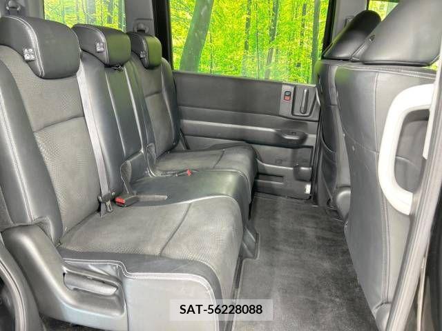 Honda e 2013-02 376052-9