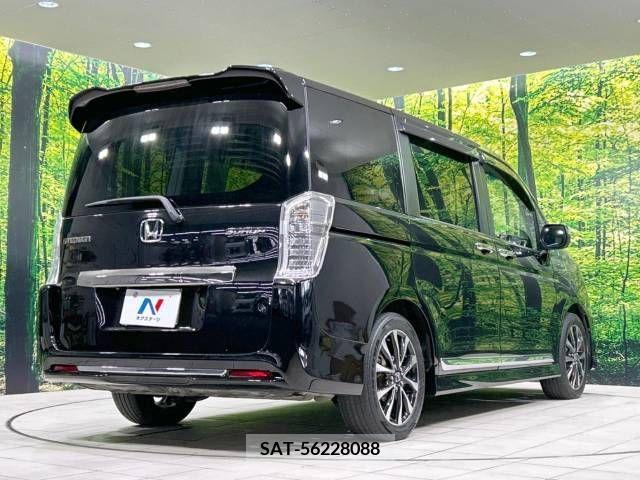 Honda e 2013-02 376052-18