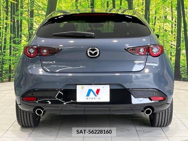 Mazda MAZDA3 2022-01 301096-15