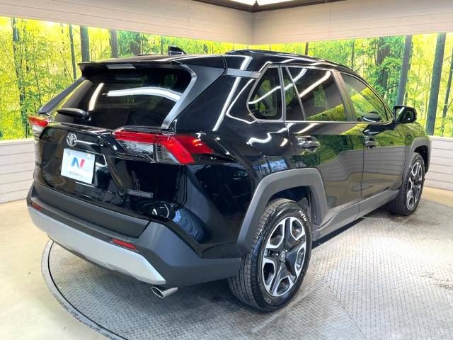 Toyota RAV4 2021-09 194213-18