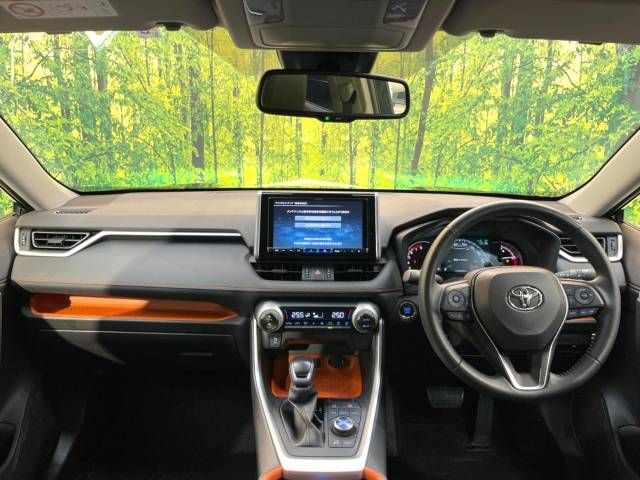 Toyota RAV4 2021-09 194213-1