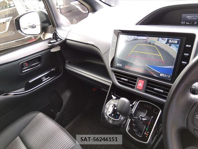 Toyota VOXY 2017-11 370278-17