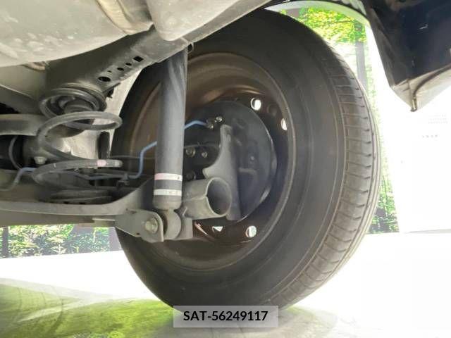 Nissan JUKE 2011-11 352736-18