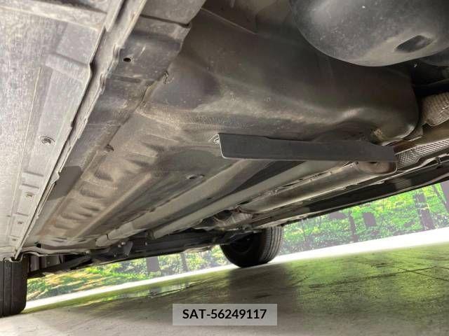 Nissan JUKE 2011-11 352736-19