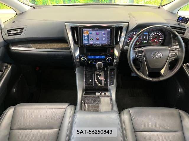 Toyota VELLFIRE 2018-11 369708-1