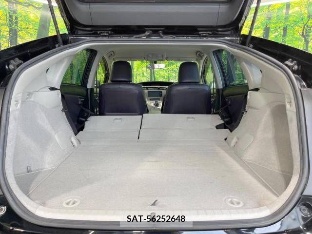 Toyota PRIUS 2013-10 322034-10