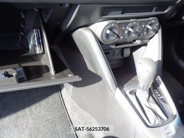 Mazda MAZDA2 2020-12 223494-11