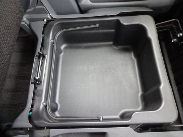 Nissan ROOX 2011-09 193606-10