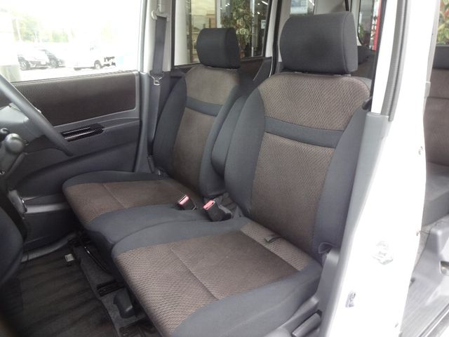 Nissan ROOX 2011-09 193606-7
