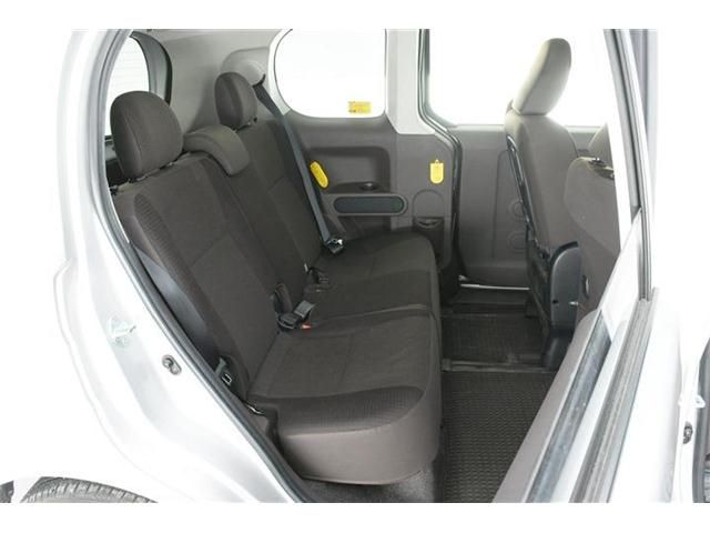 Toyota SPADE 2012-08 9915-11