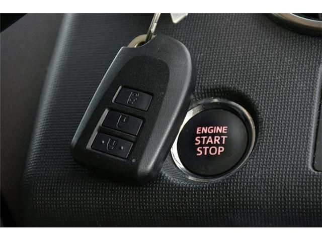 Toyota SPADE 2012-08 9915-17