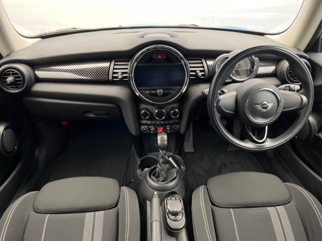 Bmw MINI 2017-06 181899-1