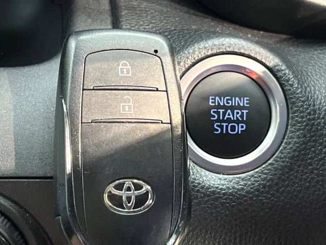 Toyota YARIS CROSS 2023-03 190642-7